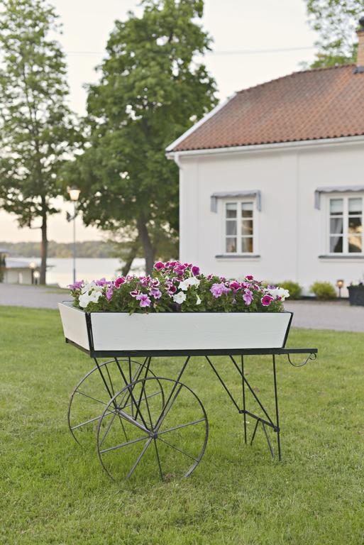 Skytteholm Hotel Ekerö Exterior foto